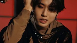 STRAY KIDS -VENOM