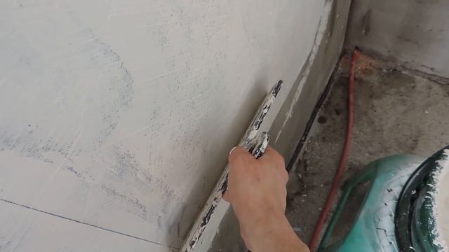 Как научится шпаклевать НОВИЧКАМ. РемонтСделайсам.Шпаклевка.Шпатель смотреть онлайн