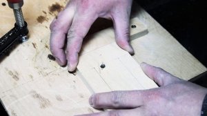 Циркулярная пила, Очень нужное приспособление для циркулярной пилы.