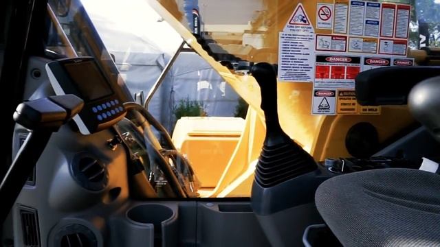 LiuGong CLG 930E.mp4