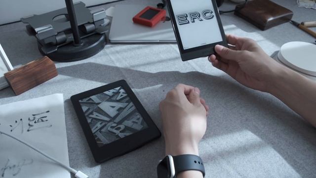 Best small e-reader? Comparing Kindle Paperwhite and Onyx Boox Poke 3 (Part 1) смотреть онлайн