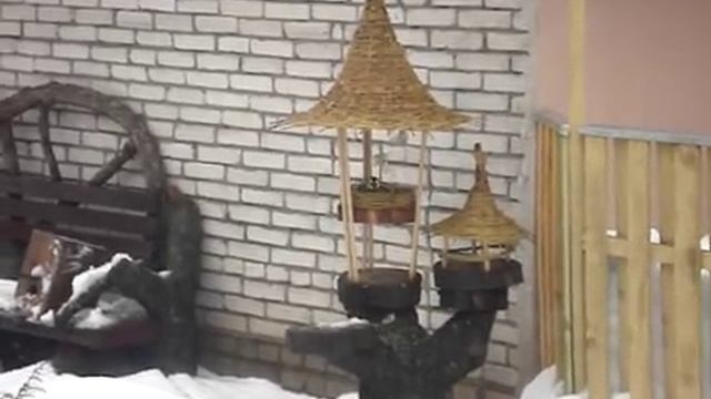 ПЛЕТЁНАЯ КОРМУШКА смотреть онлайн