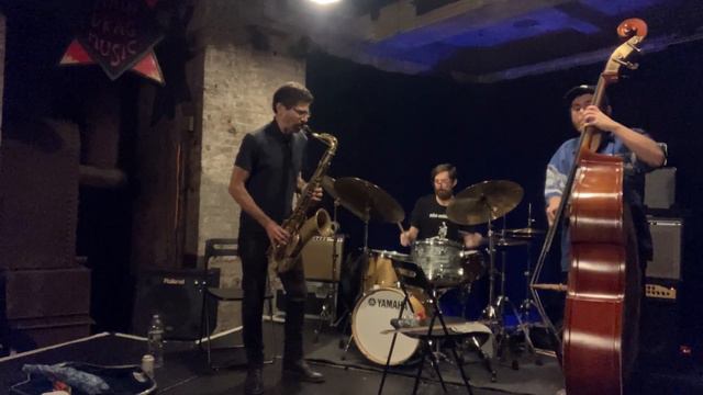 Stephen Gauci/Michael Gilbert/Colin Hinton @ the Main Drag 9/13/23 смотреть онлайн