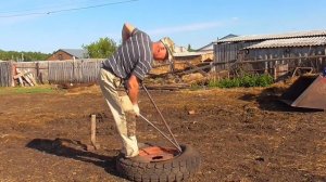 Как быстро разбортовать переднее колесо на тракторе Бажениты