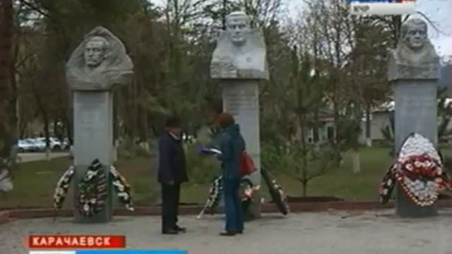 70 деревьев крымской сосны в честь 70-летия Великой Победы украсят Карачаевск смотреть онлайн