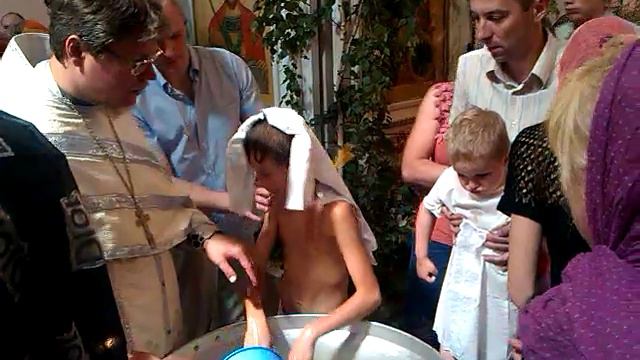 Крещение Вовы и Андрюши смотреть онлайн