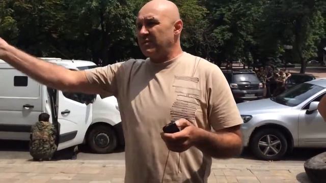 17 06 14, Таксист говорит о Металлисте !Жесть!.... смотреть онлайн