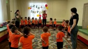 Игра«Зайка серый умывается».