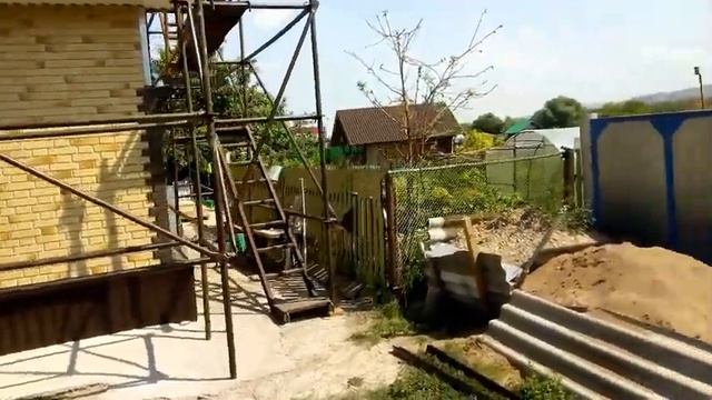 Кирпичная кладка без раствора. Дом обшитый фасадными панелями смотреть онлайн