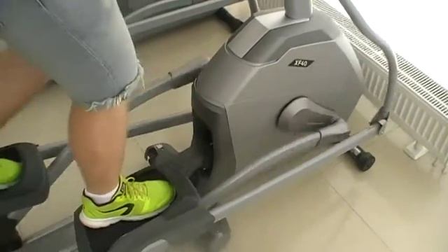 Эллиптический тренажер Vision Fitness XF40 Classic смотреть онлайн