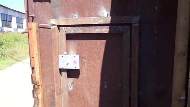 . Как самому сделать дверь в створке ворот. смотреть онлайн