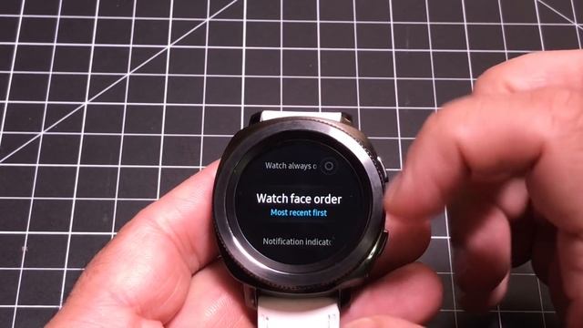 Samsung Gear Sport Settings and New Watch Faces смотреть онлайн