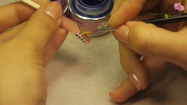 Дизайн на короткие ногти "Эмаль на золоте"/ Design on short nails "Enamel on gold" смотреть онлайн