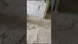 Кирпичная перегородка под лазерный уровень