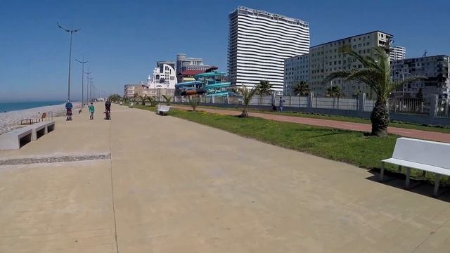 #14. BATUMI. Аэропорт Батуми. Набережная. Квартира в аренду. Апрель 2018 смотреть онлайн