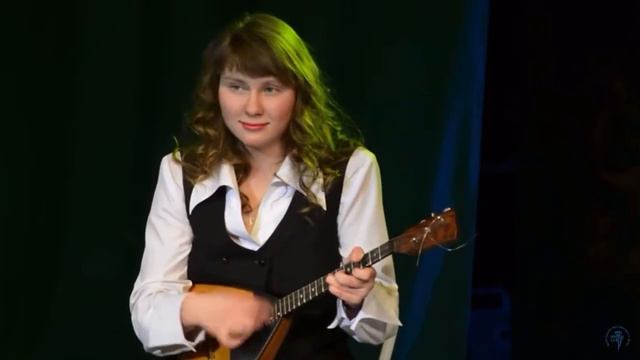 «Выйду на улицу»-Екатерина Васильева смотреть онлайн