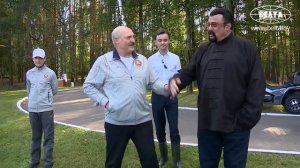 Лукашенко встретился со Стивеном Сигалом в своей резиденции