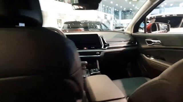 Смотрю новый Киа Спортейдж 5. Подвох в цене. смотреть онлайн