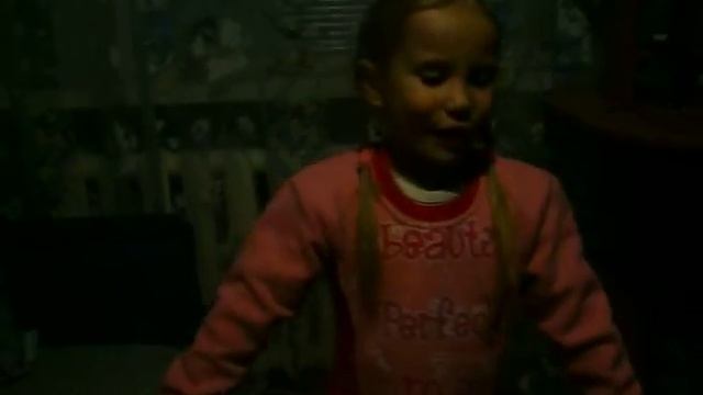 Чуковский "Муха-цокотуха". Читает народная артистка, пятилетняя Варвара Филиппова смотреть онлайн