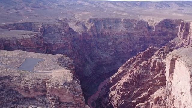 ЧУТЬ НЕ УМЕР ОТ ЭТОЙ КРАСОТЫ! | ГРАНД КАНЬОН | Цены на бензин и национальные парки в США | Флагстаф смотреть онлайн