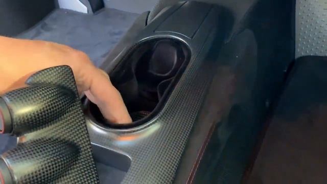 Вот почему Ferrari 488 Pista - это лучшая новая Ferrari смотреть онлайн