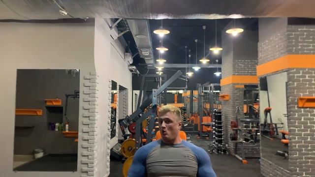 Памп под шоколадкой.Секретное упражнение.Круговая тренировка плеч.