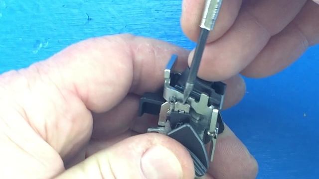 Sig P320 (Sig M17 And Sig M18) // Sig Sauer P320/JSD Supply MUP-1 Manual Safety FCU Reassembly