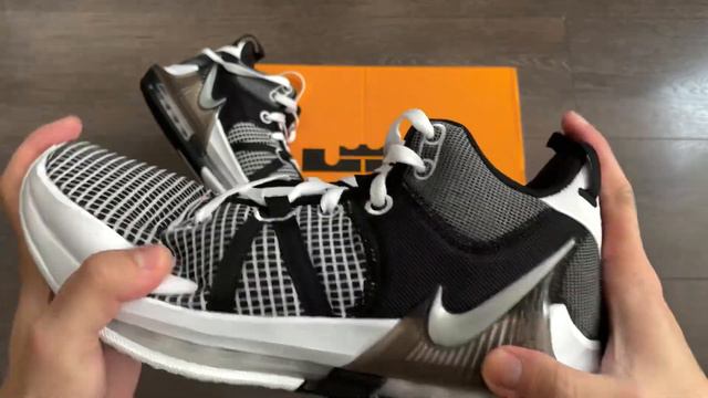 Nike LeBron Witness 7