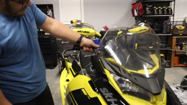 Install | Low Windshield with Side Deflector Kit on a Ski-Doo Gen4 XRS смотреть онлайн