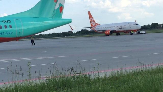 Lviv Airport - LWO смотреть онлайн