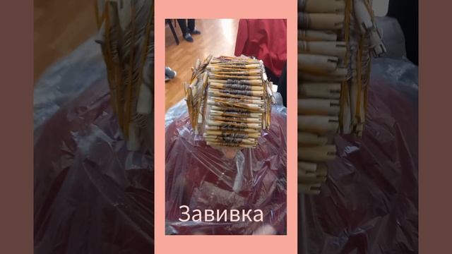 Женщина кардинально изменилась после стрижки и завивки смотреть онлайн