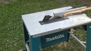 makita 2712 during work