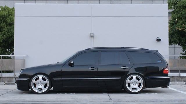 WALD Mercedes-Benz E-Class Wagon (1999) смотреть онлайн