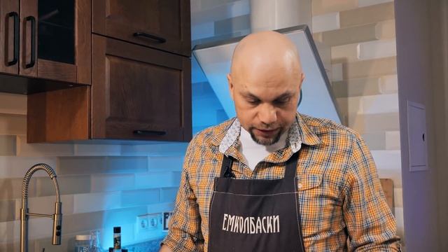 СОЧНЫЕ Крылышки-гриль, в меру острые - такие будут есть даже дети. смотреть онлайн