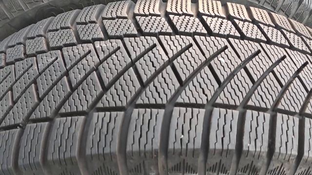 Continental ContiVikingContact6 215/60R17