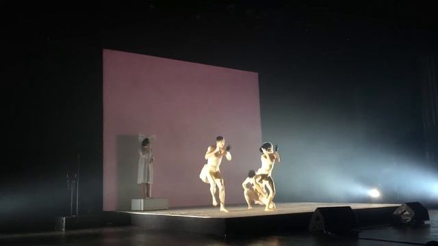 Sia - Cheap Thrills (Live From Moscow)