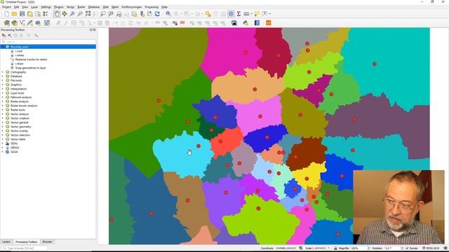 Cost distance (raster) calculations in QGIS смотреть онлайн