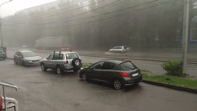 Ливень в Новосибирске 4.07.2016 смотреть онлайн