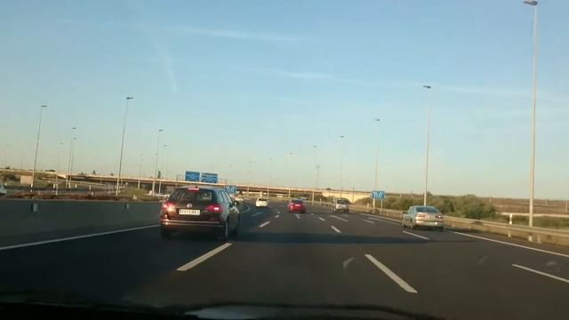Автотрасса из Валенсии в Аликанте.