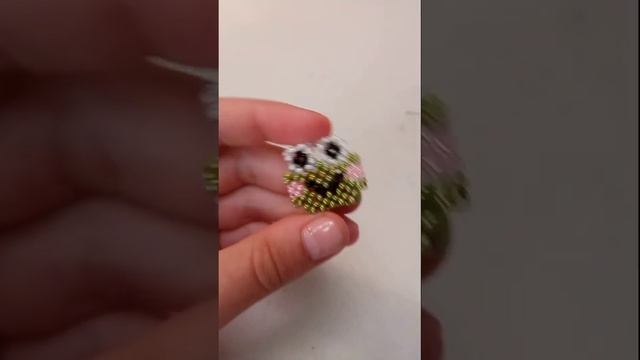 лягушка из бисера смотреть онлайн