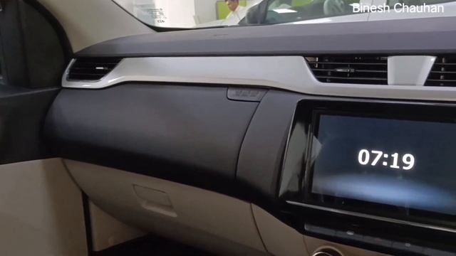 Renault Triber 7 Seater Details Walkaround Review смотреть онлайн