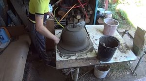 Вазон из бетона своими руками без формы.  часть 2 ( формируем вазон)