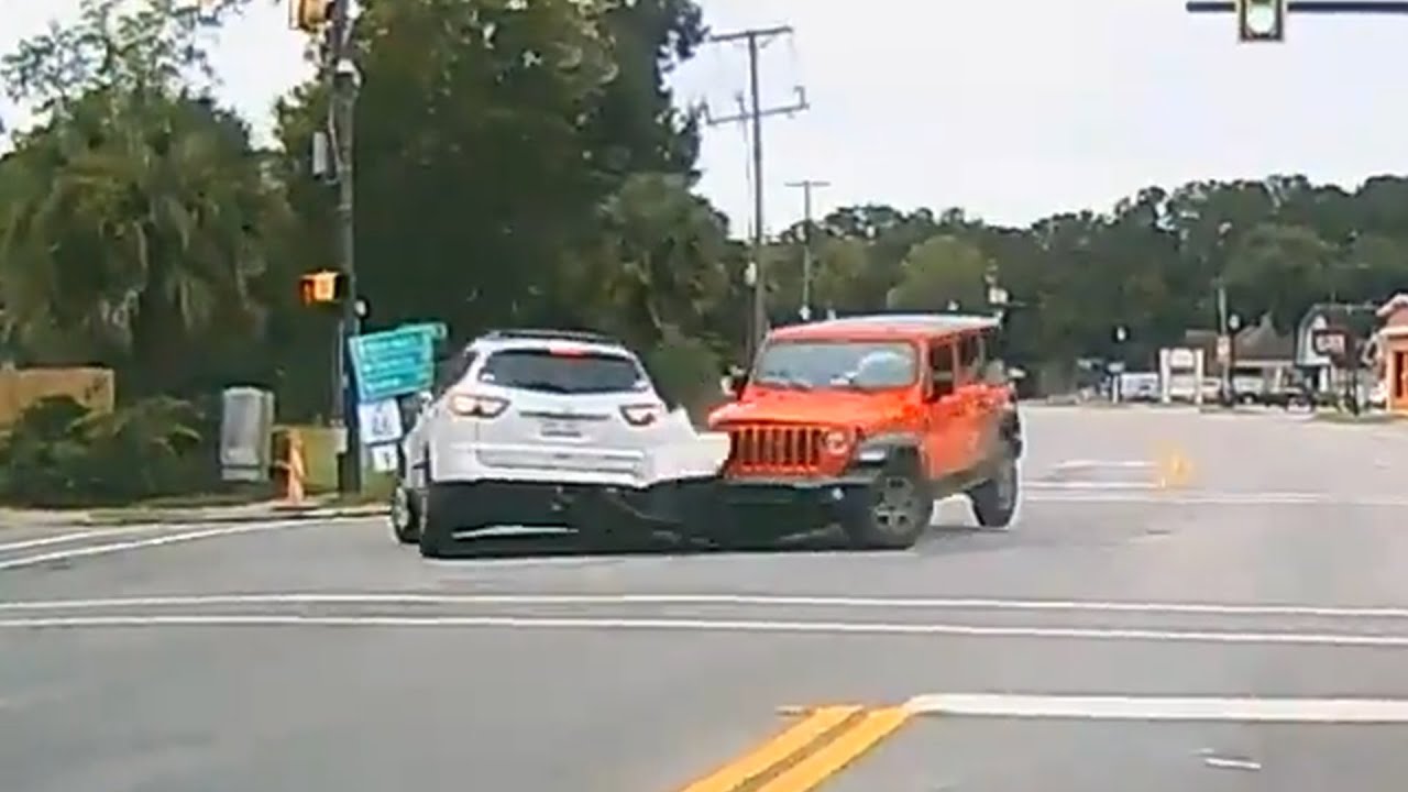 Дураки на дороге | Идиоты за рулем смотреть онлайн