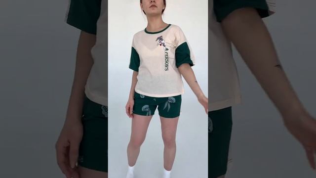 Пижама Багз Банни зеленого цвета футболка шорты от LIFFREE смотреть онлайн