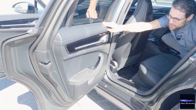 Prueba Porsche Panamera 2024 . ¿ El no va más entre los sedanes de lujo superdeportivos? смотреть онлайн