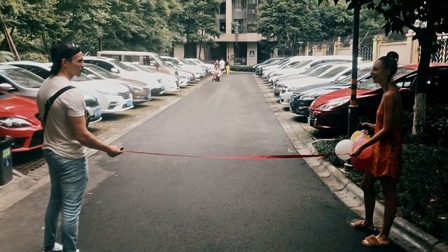 Подарил розовый байк девушке l Свалка велосипедов в Китае l Китайский Русский #1 смотреть онлайн