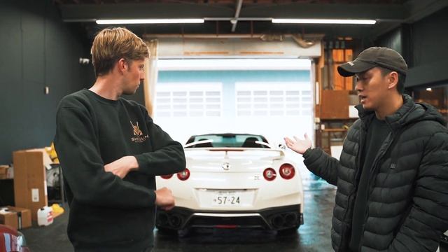 Making a track day Nissan GTR R35 shine again! смотреть онлайн