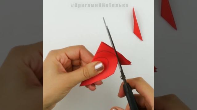 Как сделать снежинку с сердцами [на День Святого Валентина] смотреть онлайн