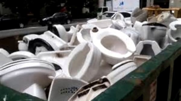 Spongebob Squarepants on Nintendo Switch Commercial