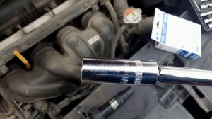 замена сгоревшей катушки и свечей зажигания на киа рио